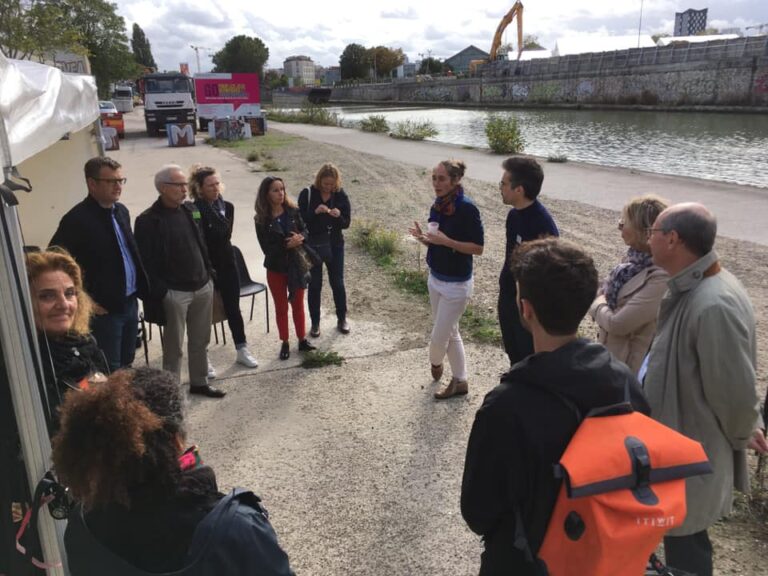 Atelier sur les bords du canal à Aubervilliers